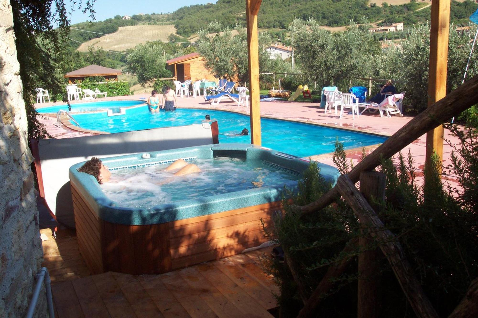 Agriturismo La Casella San Terenziano المظهر الخارجي الصورة