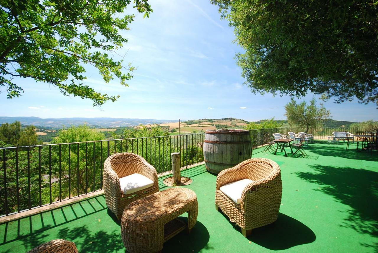 Agriturismo La Casella San Terenziano المظهر الخارجي الصورة